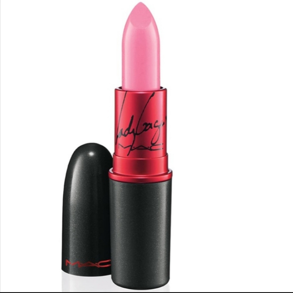 MAC VIVA GLAM GAGA LIPSTICK